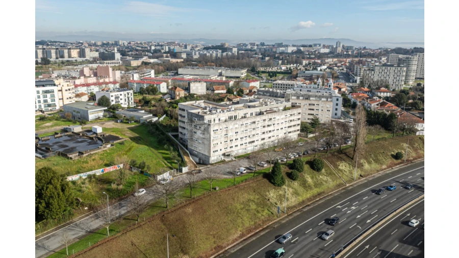 Apartamento T3 para Venda em Paranhos Foto 5
