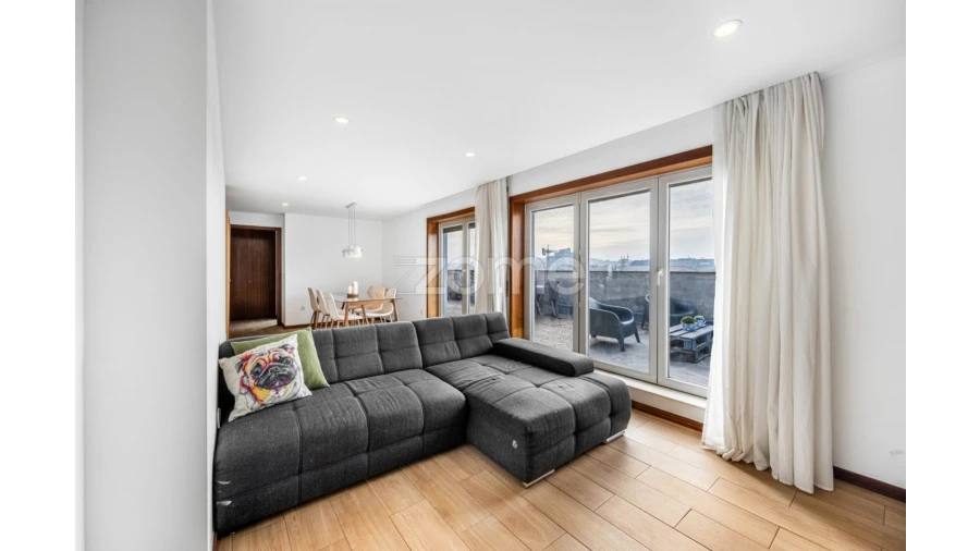 Apartamento T3 para Venda em Paranhos Foto 19