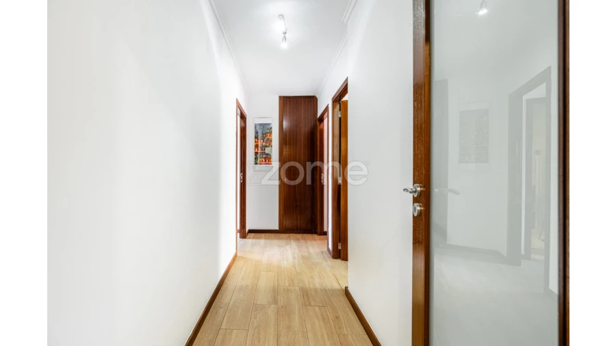 Apartamento T3 para Venda em Paranhos Foto 26