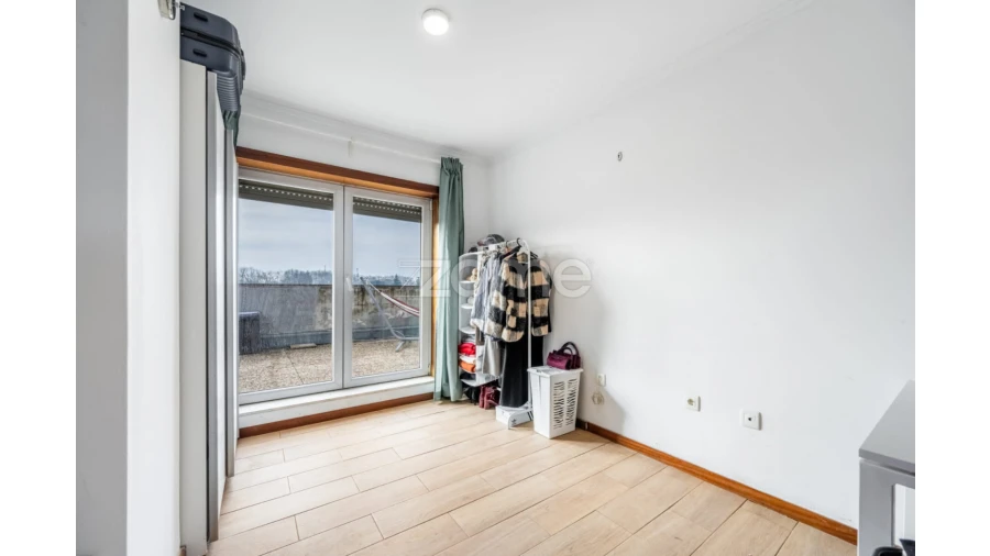 Apartamento T3 para Venda em Paranhos Foto 28