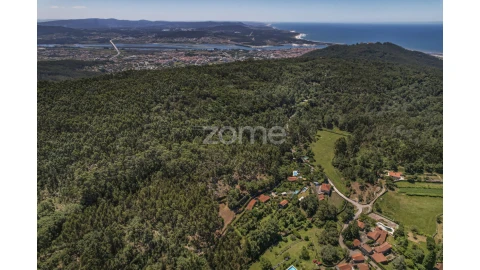 Moradia T8 para Venda em Areosa