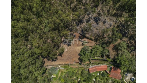Moradia T8 para Venda em Areosa