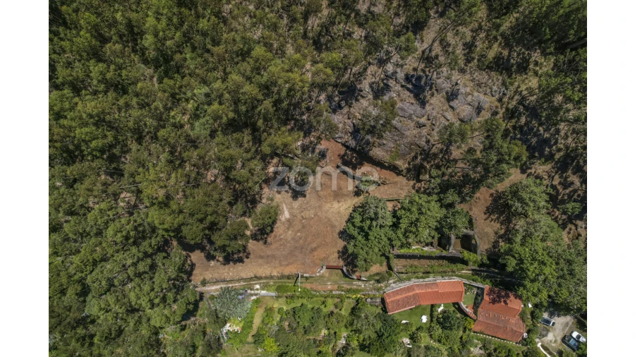 Moradia T8 para Venda em Areosa Foto 10