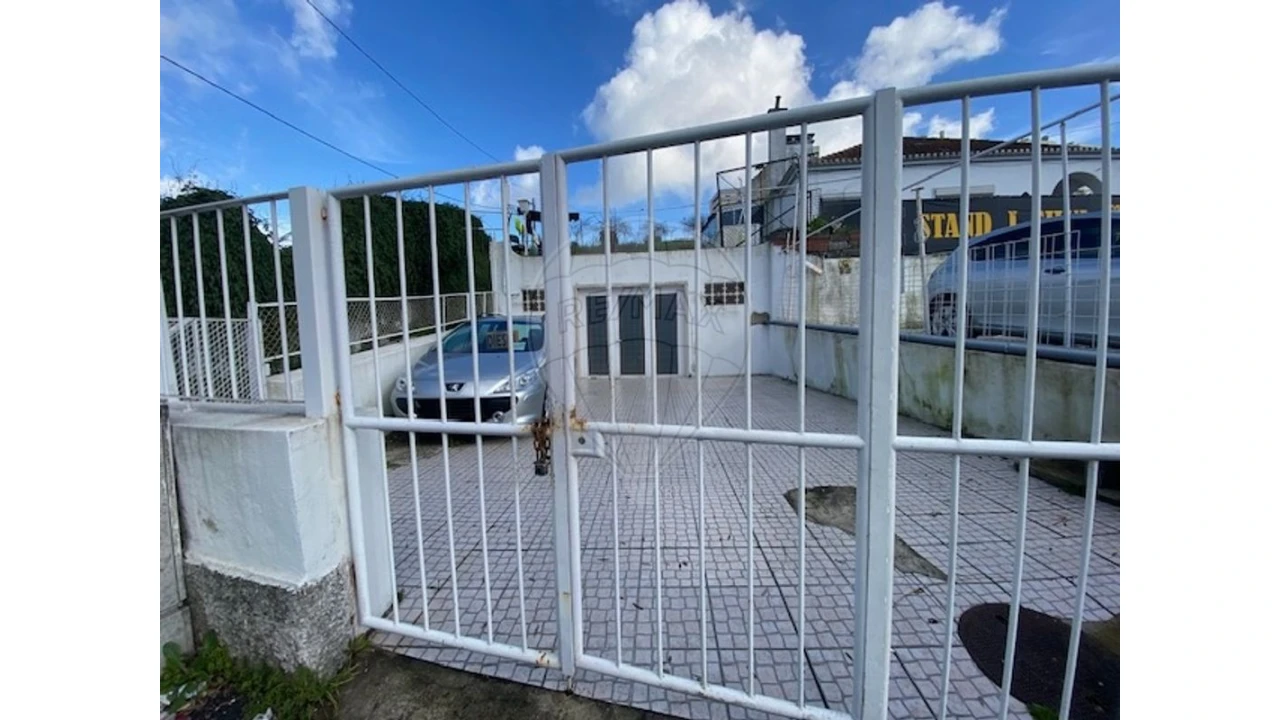 Moradia T6 para Venda em Odivelas Foto 8