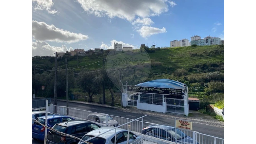 Moradia T6 para Venda em Odivelas Foto 9