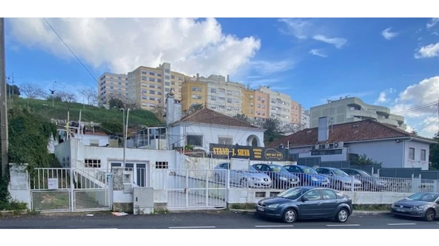 Moradia T6 para Venda em Odivelas Foto 4