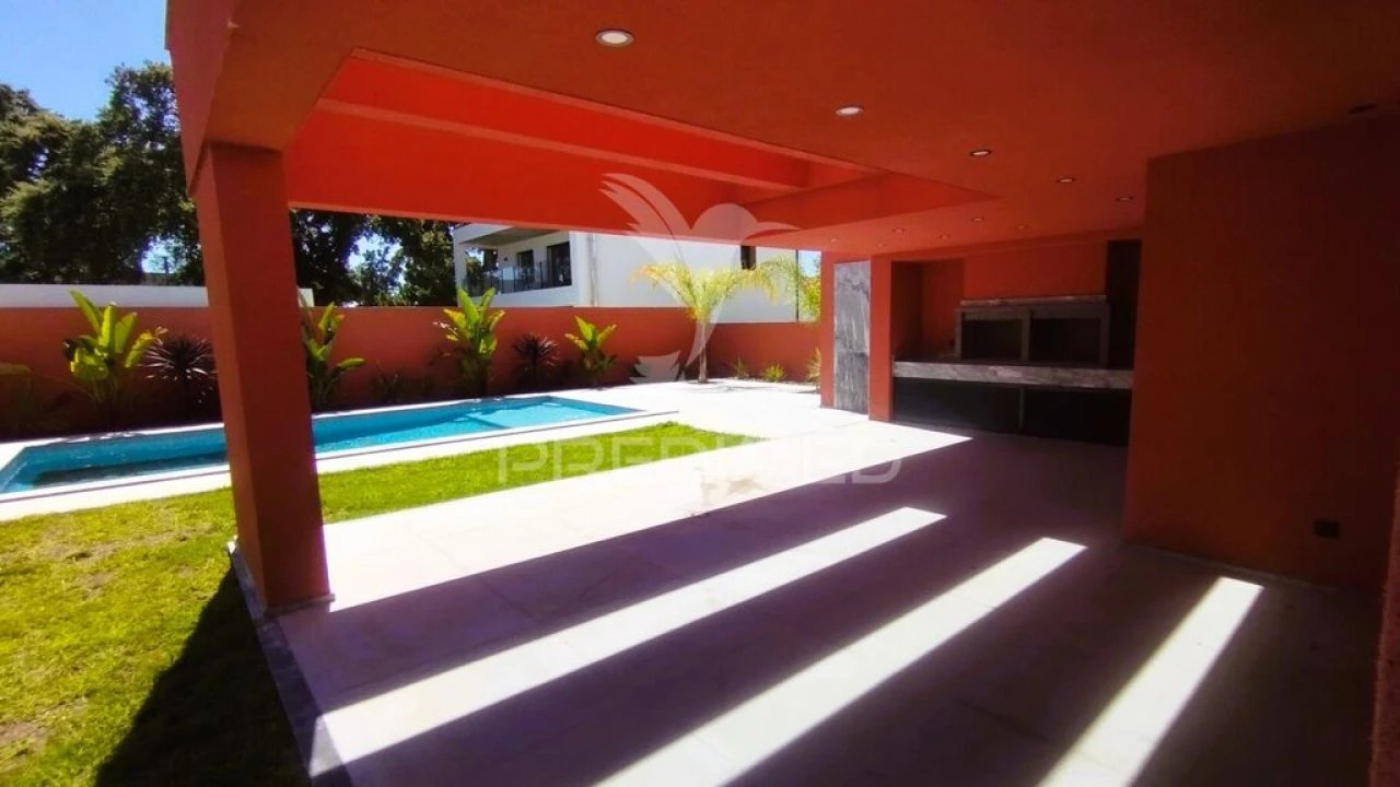 Moradia T5 para Venda em Azeitão (São Lourenço e São Simão) Foto 11