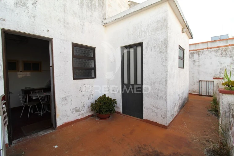 Moradia T9 para Venda em Sines Foto 12