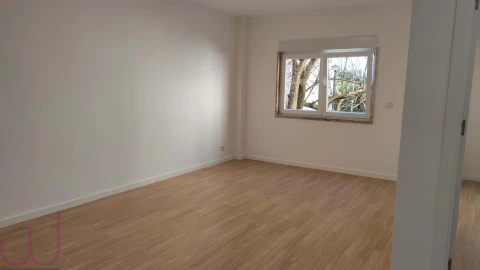 Apartamento T2 para Venda em Algueirão-Mem Martins