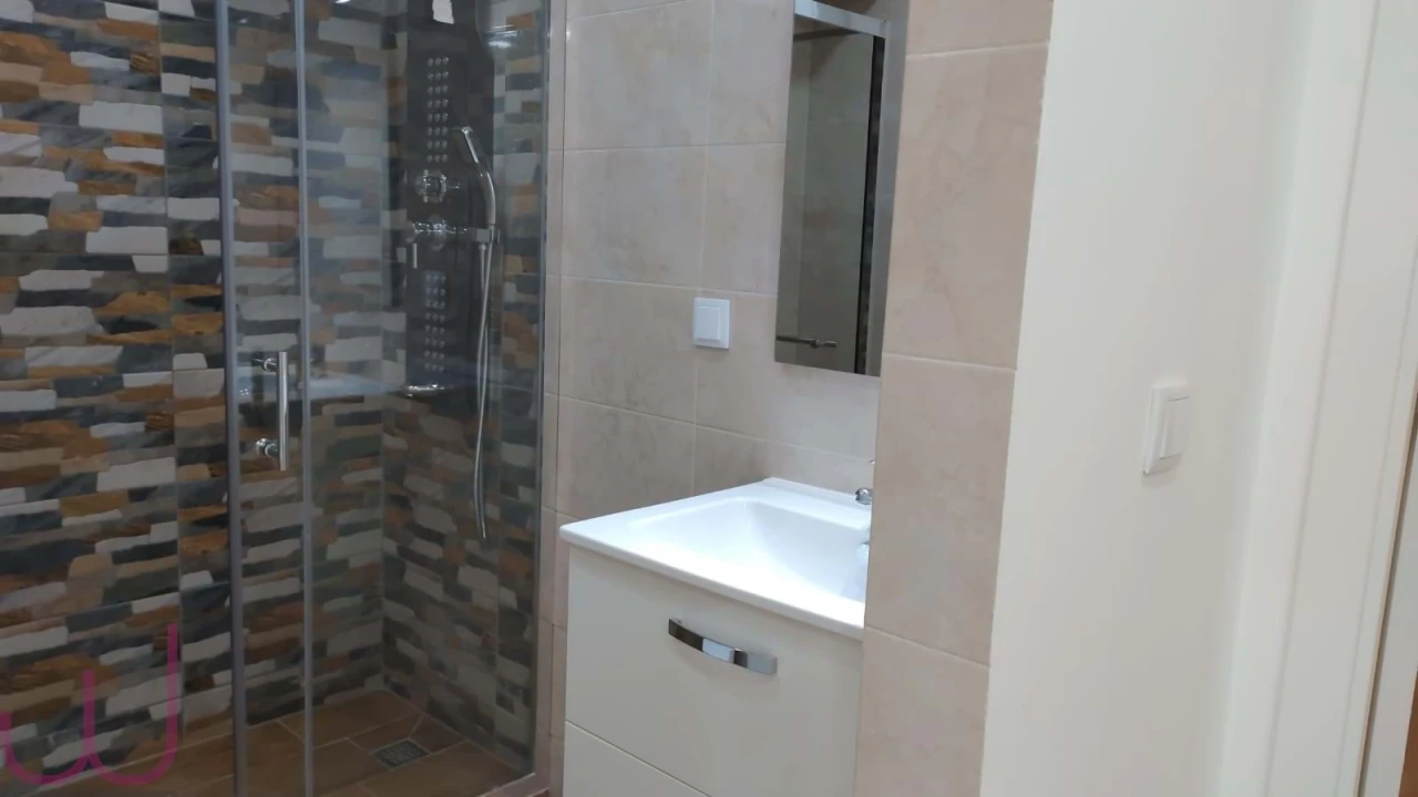 Apartamento T2 para Venda em Algueirão-Mem Martins Foto 3