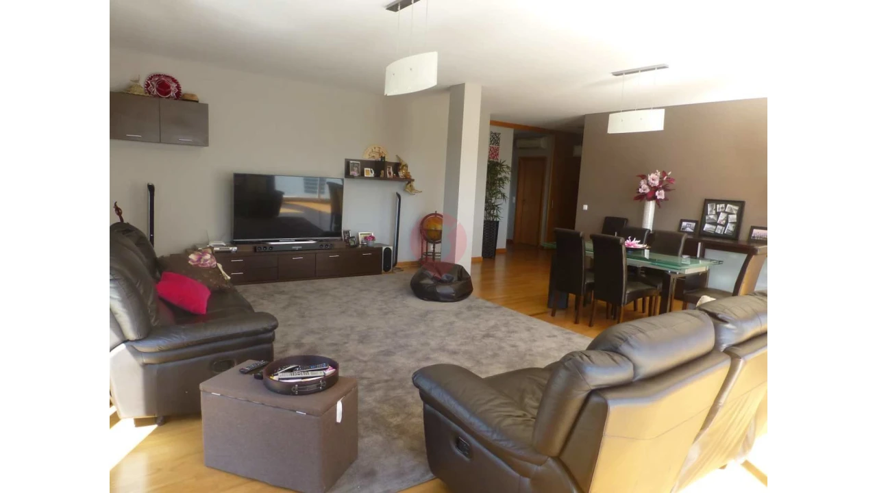 Apartamento T3 para Venda em Monção e Troviscoso Foto 1