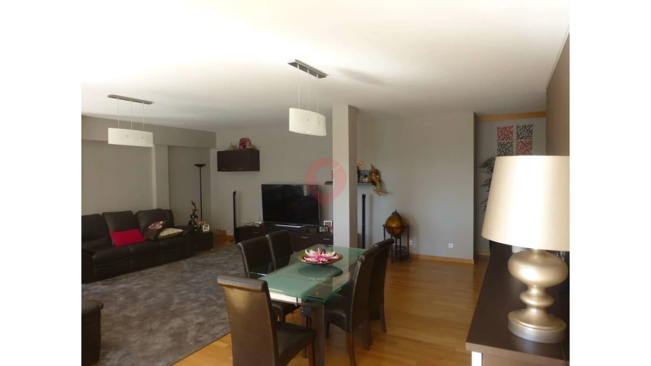 Apartamento T3 para Venda em Monção e Troviscoso Foto 3