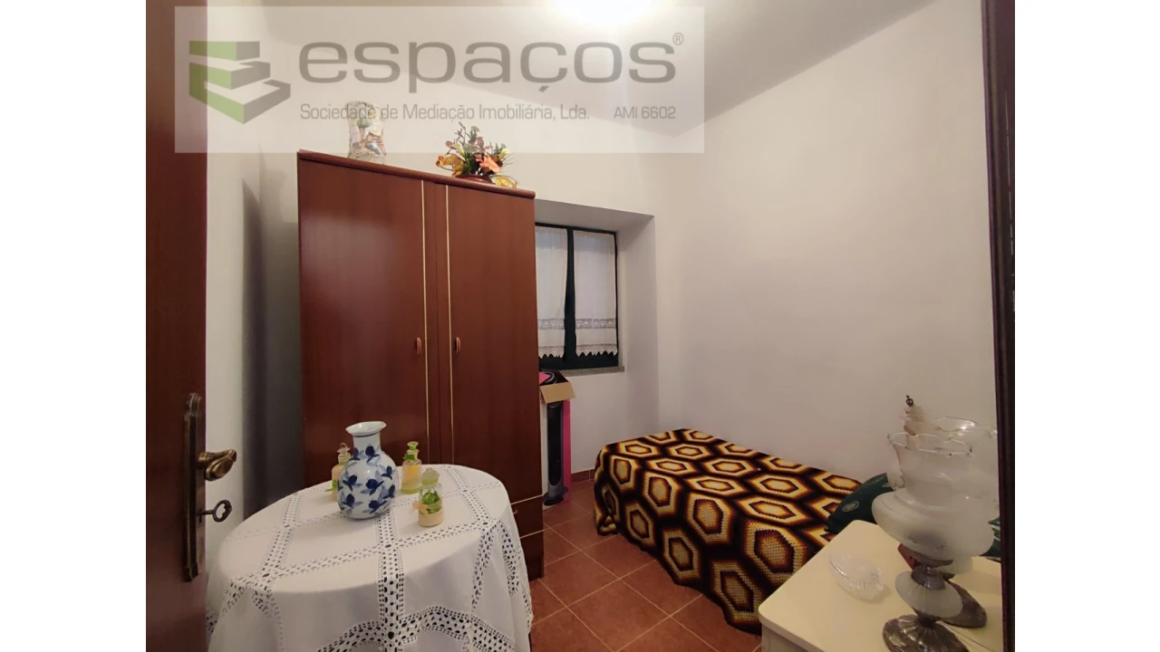 Moradia T2 para Venda em Aranhas Foto 10