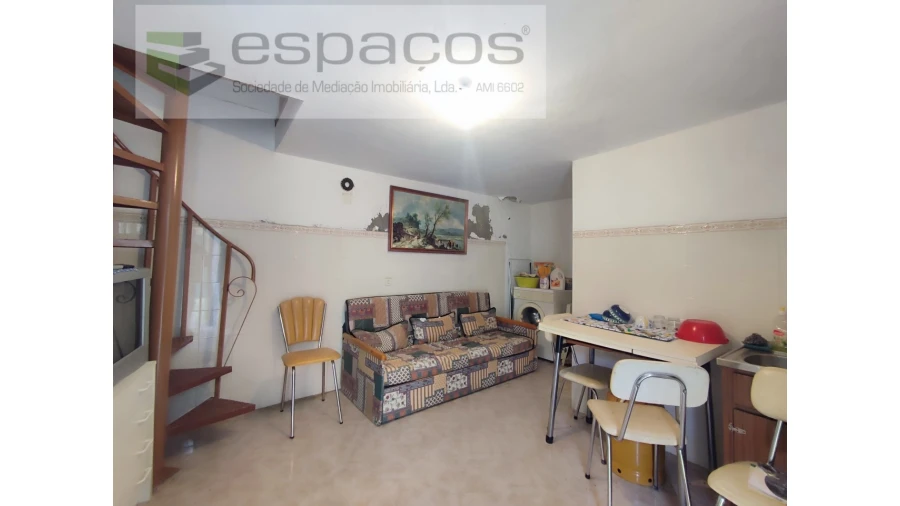 Moradia T2 para Venda em Aranhas Foto 6