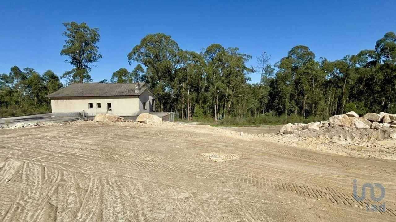 Moradia T3 para Venda em Forjães Foto 9