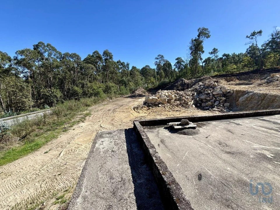 Moradia T3 para Venda em Forjães Foto 11