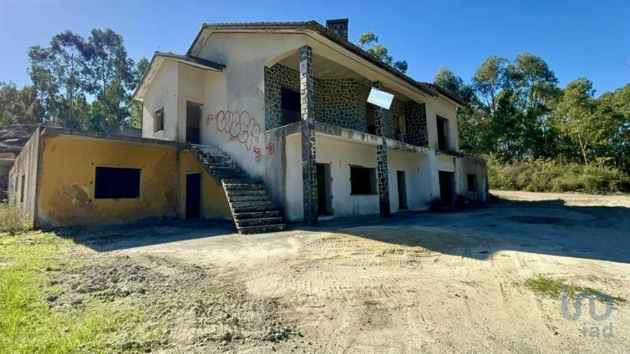 Moradia T3 para Venda em Forjães Foto 1