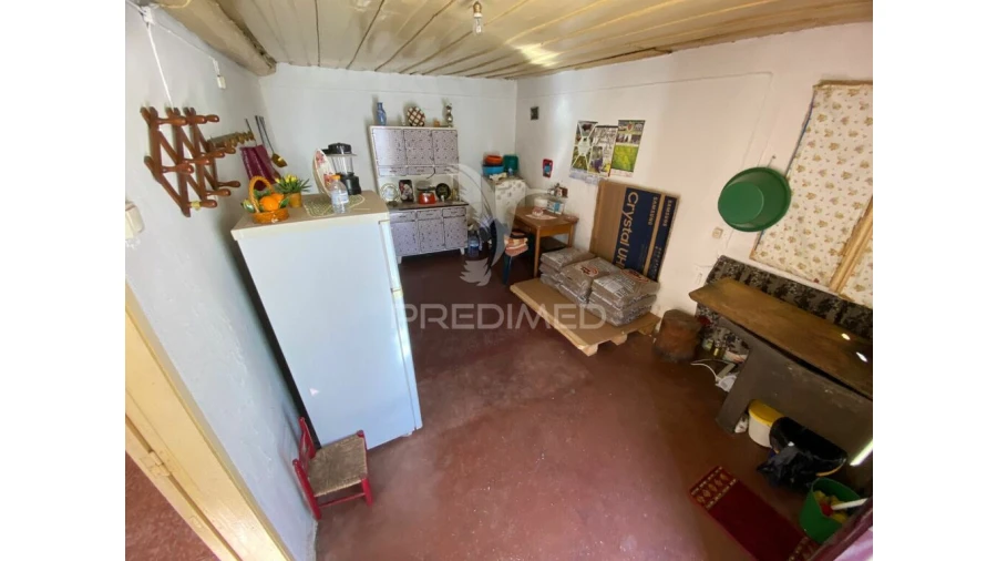 Moradia T4 para Venda em Alpalhão Foto 3