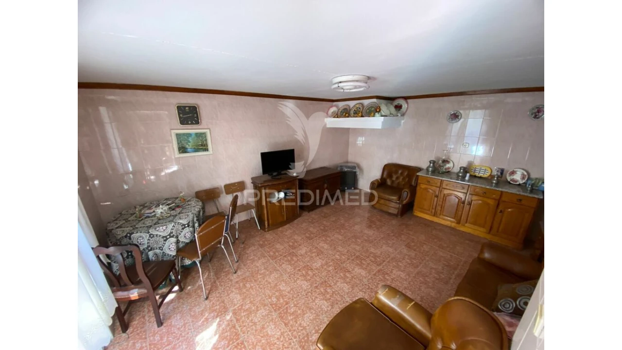 Moradia T4 para Venda em Alpalhão Foto 7