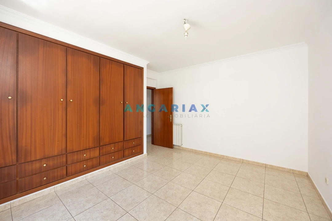 Prédio para Venda em Pedreiras Foto 37