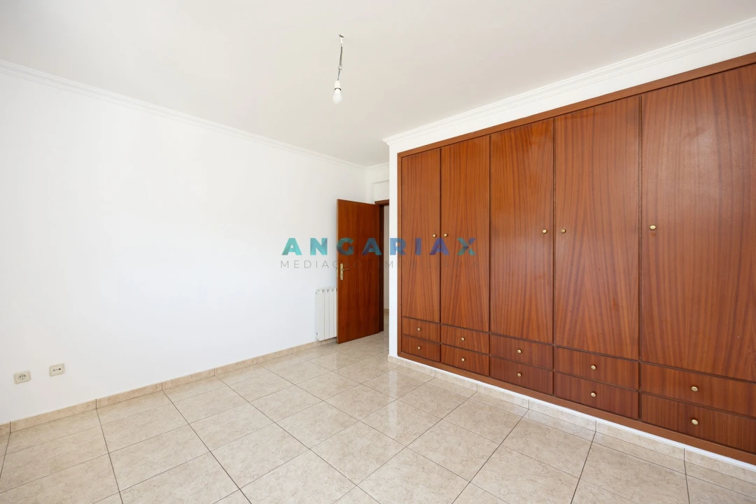 Prédio para Venda em Pedreiras Foto 8