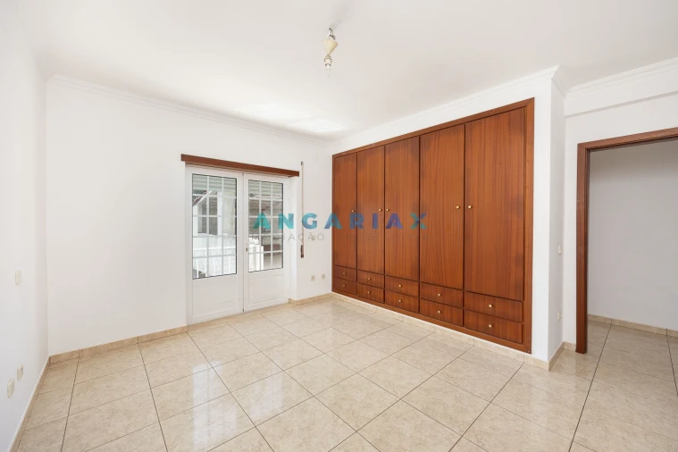 Prédio para Venda em Pedreiras Foto 36