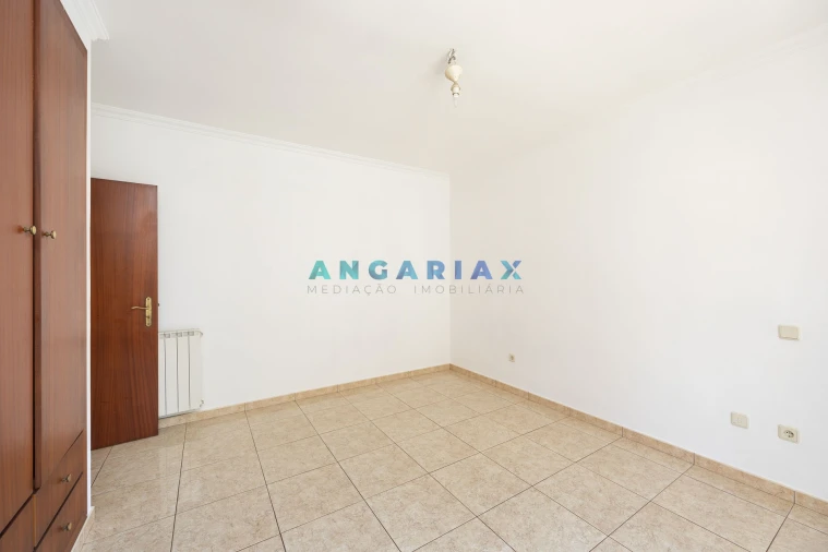 Prédio para Venda em Pedreiras Foto 38