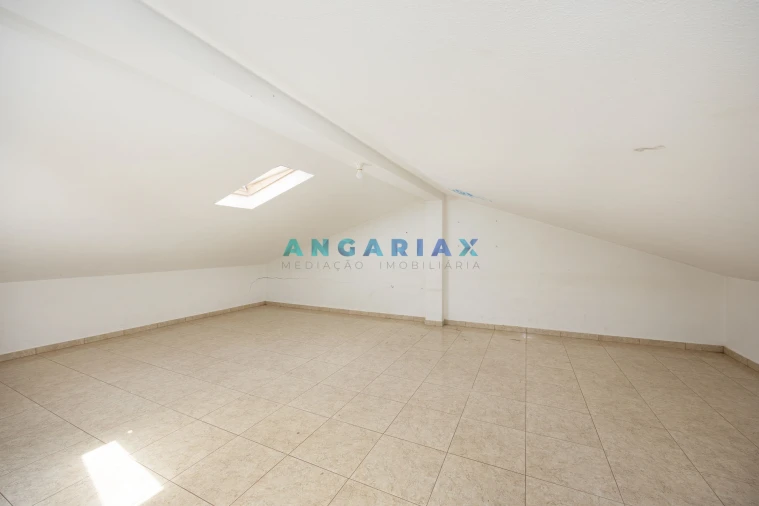 Prédio para Venda em Pedreiras Foto 27