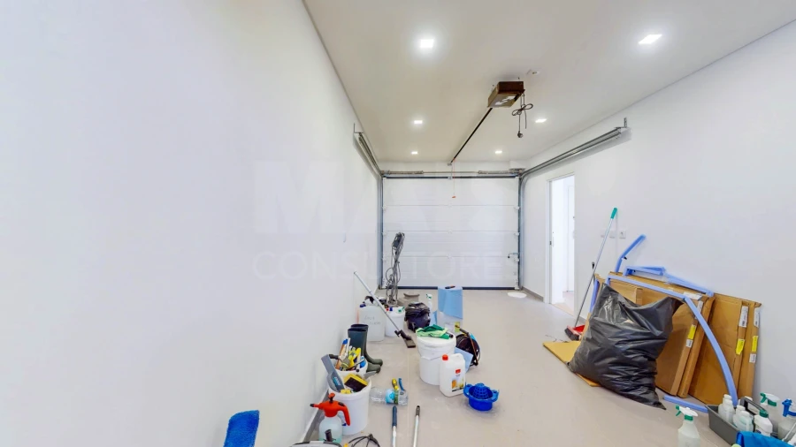 Moradia T5 para Venda em Loures Foto 11