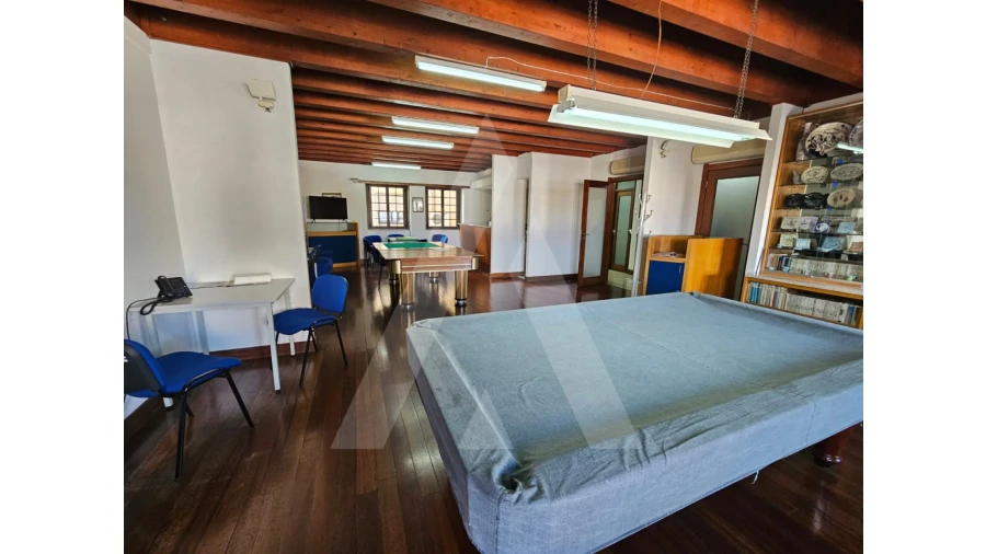 Prédio para Venda em Glória e Vera Cruz Foto 33