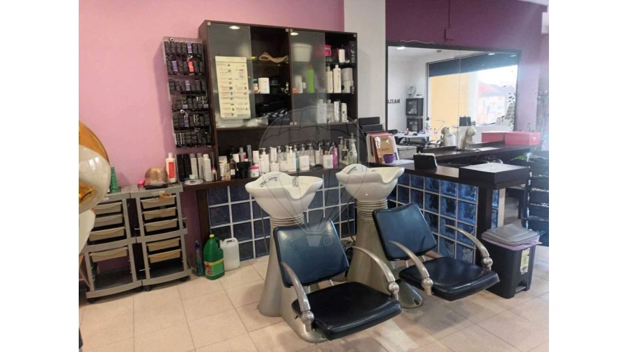 Negócio para Venda em Massamá e Monte Abraão Foto 5