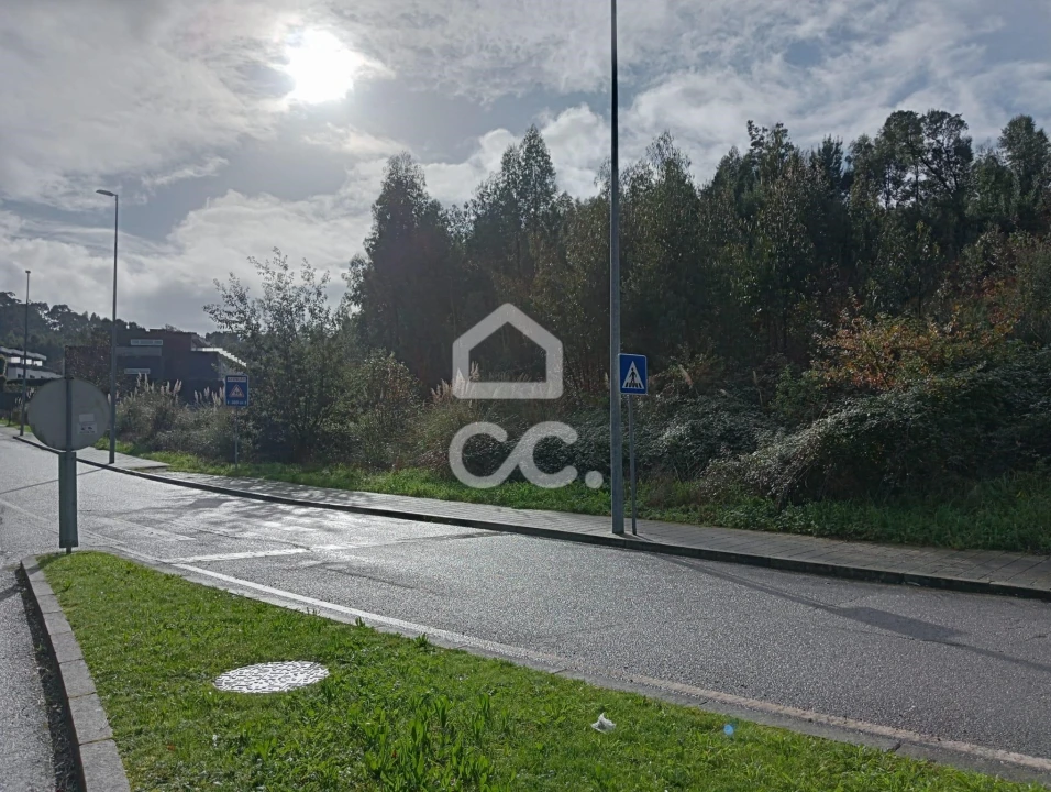 Terreno para Venda em Ermesinde Foto 18