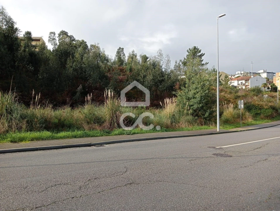 Terreno para Venda em Ermesinde Foto 24