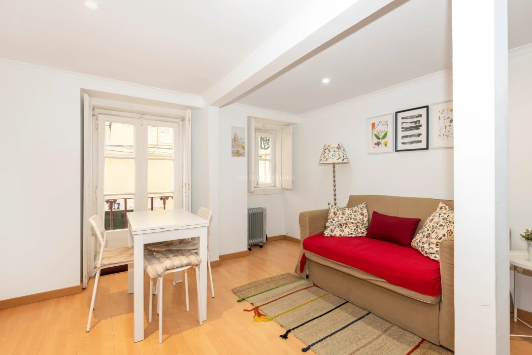 Apartamento T1 para Venda em Santa Maria Maior Foto 1