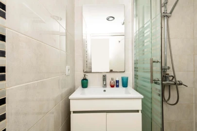 Apartamento T1 para Venda em Santa Maria Maior