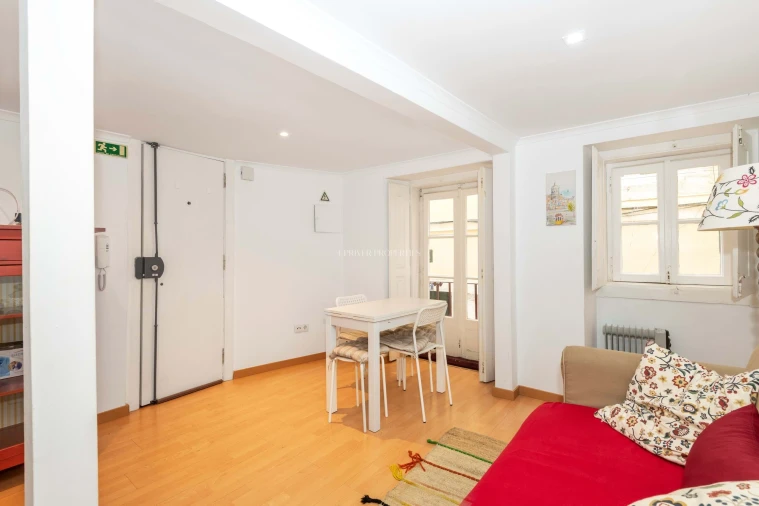 Apartamento T1 para Venda em Santa Maria Maior Foto 14