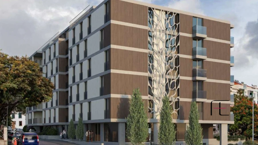 Loja para Venda em Funchal (Santa Luzia) Foto 2