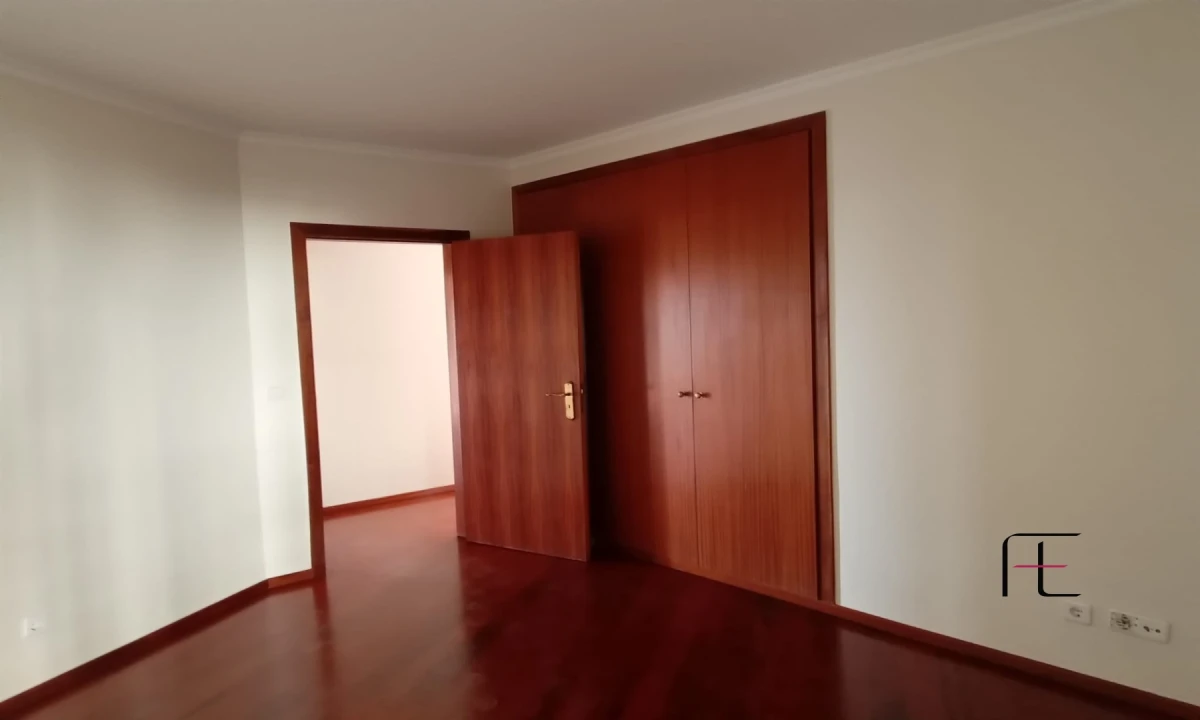 Apartamento T3 para Venda em Funchal (São Pedro) Foto 6