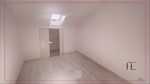 Moradia T9 para Venda em Ajuda