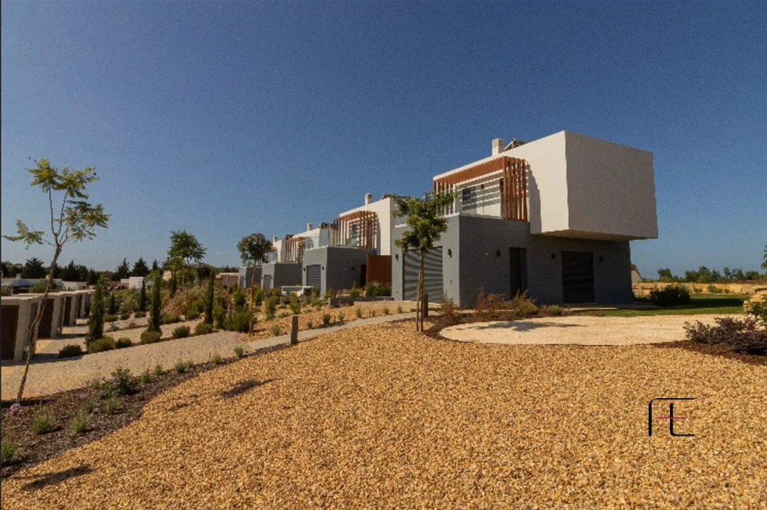 Moradia T2 para Venda em Silves Foto 11