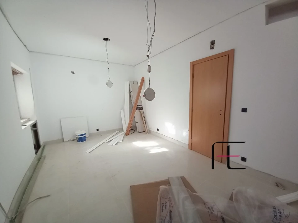 Moradia T3 para Venda em Carcavelos e Parede Foto 55