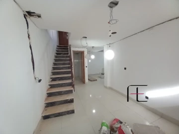 Moradia T3 para Venda em Carcavelos e Parede