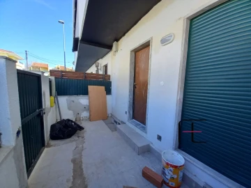 Moradia T3 para Venda em Carcavelos e Parede