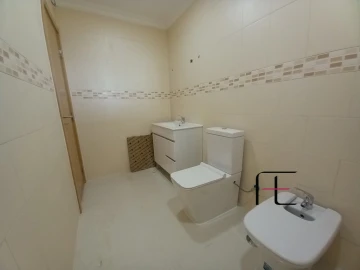 Moradia T3 para Venda em Carcavelos e Parede