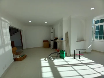 Moradia T3 para Venda em Carcavelos e Parede