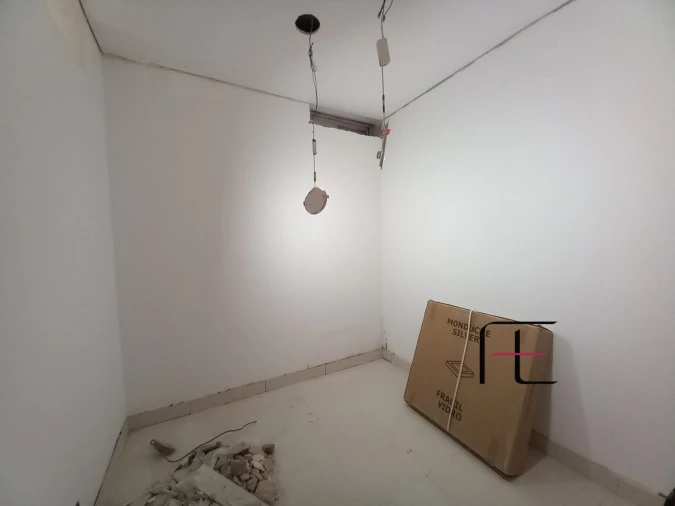 Moradia T3 para Venda em Carcavelos e Parede Foto 51