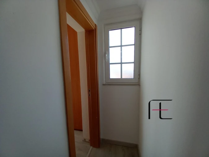 Moradia T3 para Venda em Carcavelos e Parede Foto 35