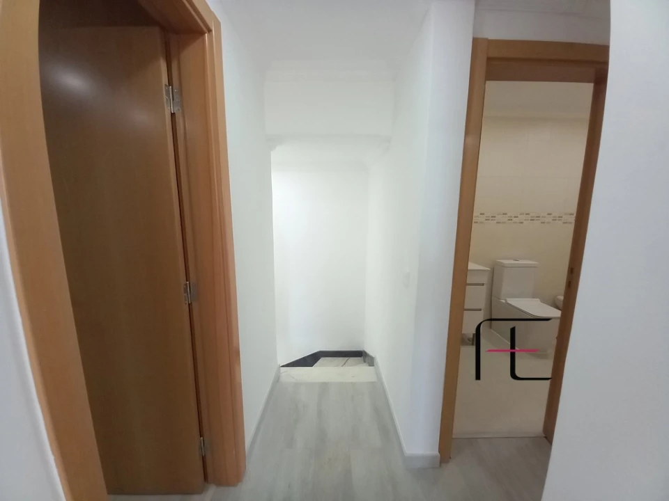 Moradia T3 para Venda em Carcavelos e Parede Foto 39