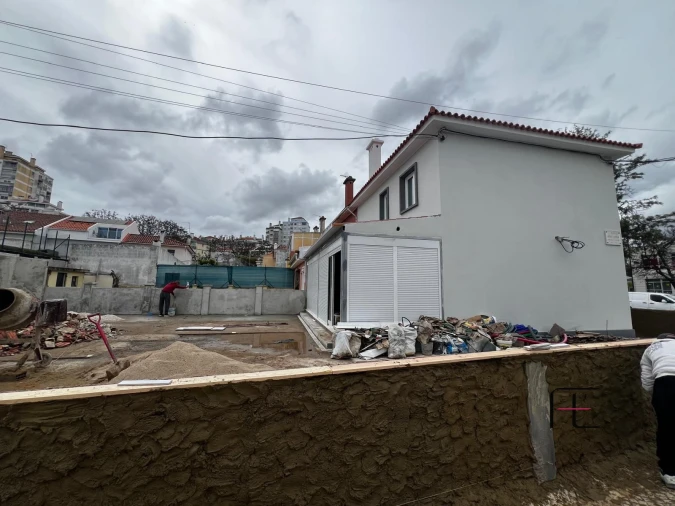 Moradia T3 para Venda em Benfica