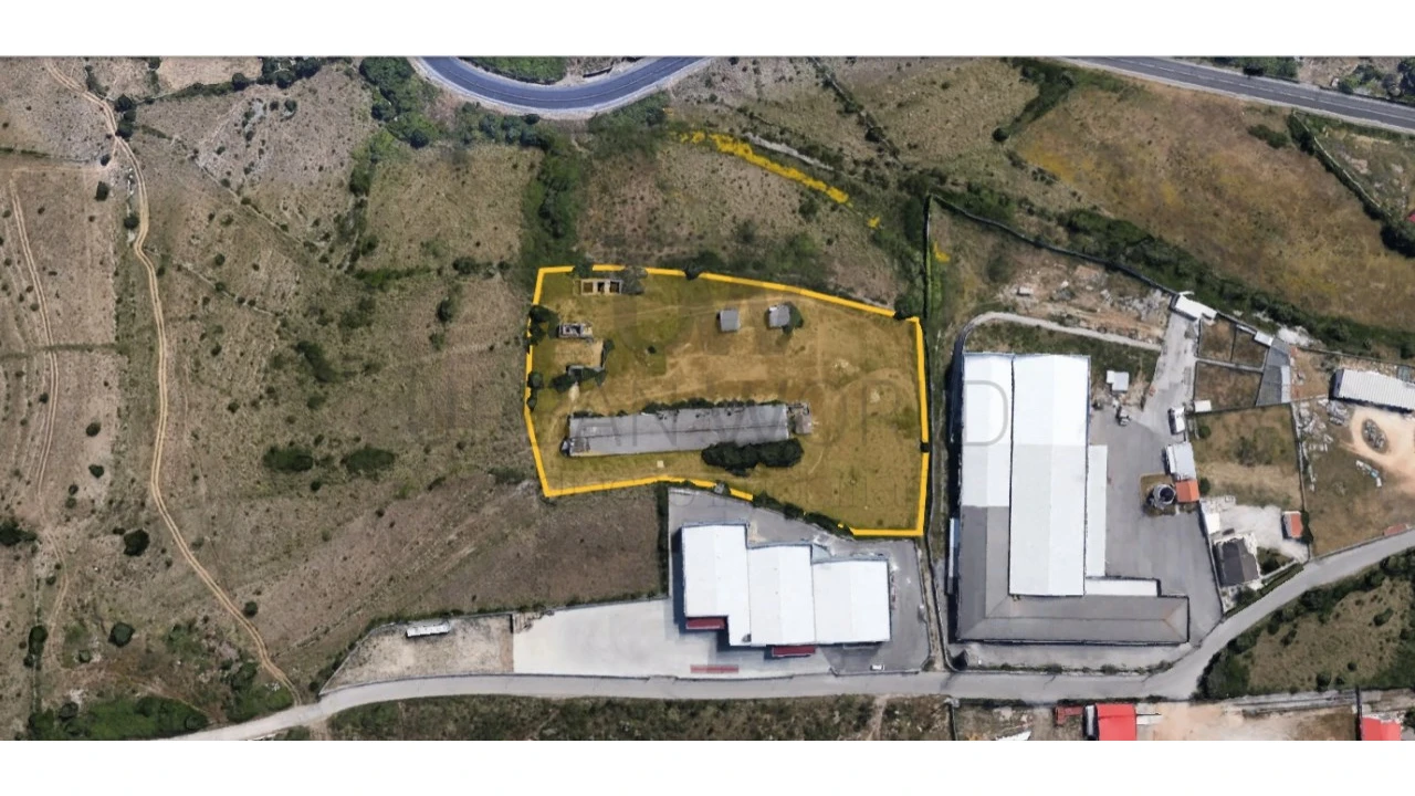 Terreno Comércio / Armazém para Venda em Venda do Pinheiro e Santo Estêvão das Galés Foto 18